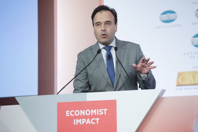 dimitris papastergiou ape.jpg