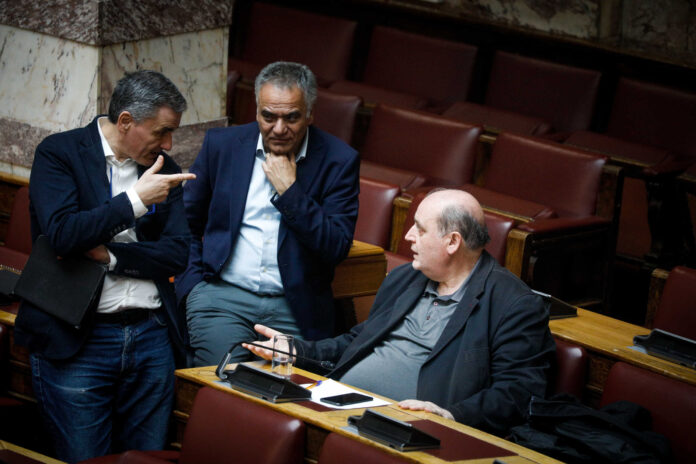 filis skourletis tsakalotos scaled.jpg