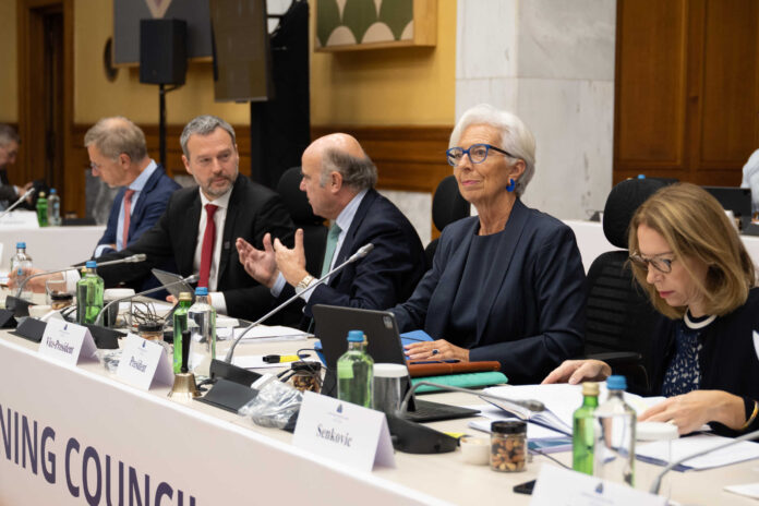lagarde scaled.jpg