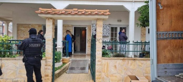 xalkidiki eksosi2 735x331.jpg