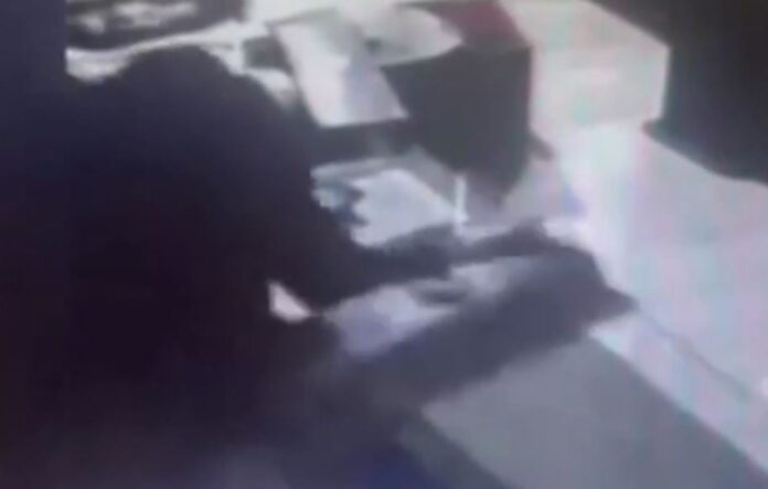 diarriksi kosmimatopoleio.jpg