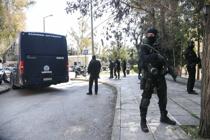 antitromokratiki eurok scaled.jpg