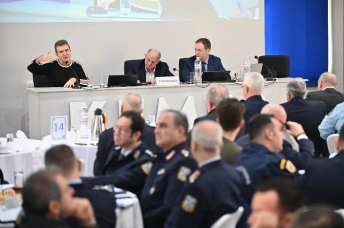 astynomia epixeirisi kallipatira.jpg