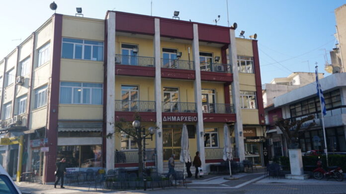 dimarxeio tyrnavou1.jpg