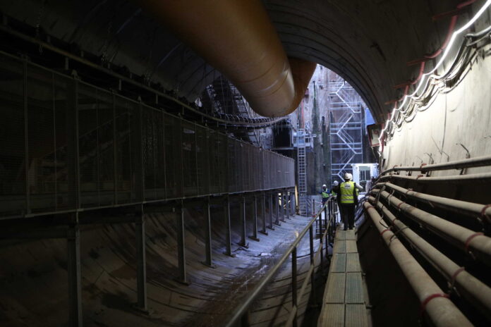 metro reuters scaled.jpg