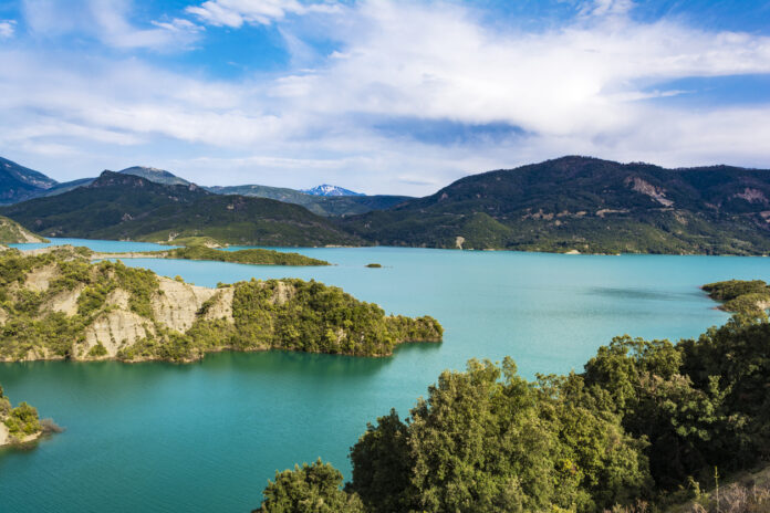 istock 944299918.jpg