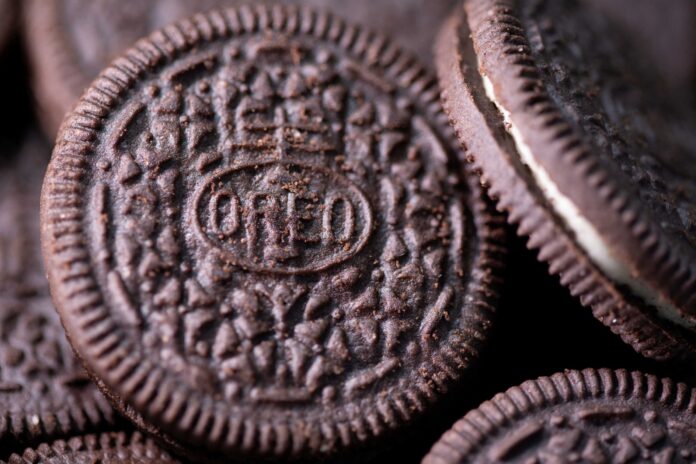 mondelez mpiskota sokolates reuters.jpg