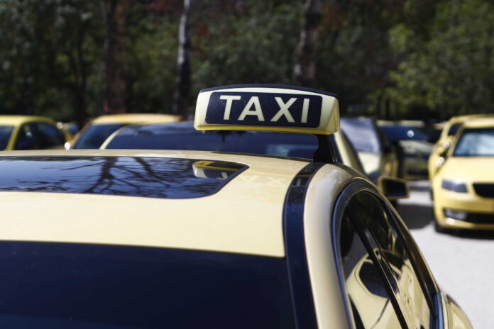 taxi eurokinissi 1 scaled.jpg