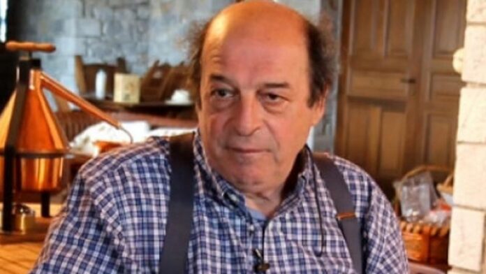 manousakis.jpg