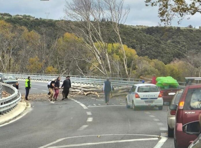 λαρισα.jpg