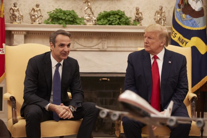 mitsotakis trump ape.jpg