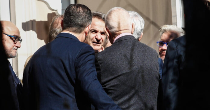vouleutes maximou8 1200x630.jpg