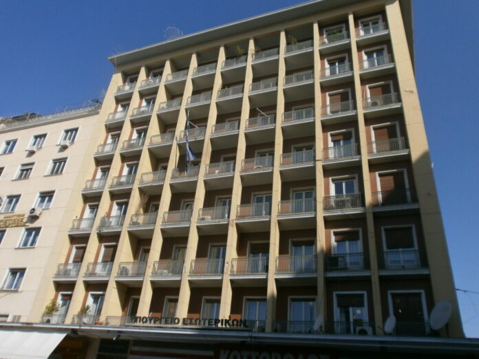 ypourgio esoterikon aftodioikisi.jpg