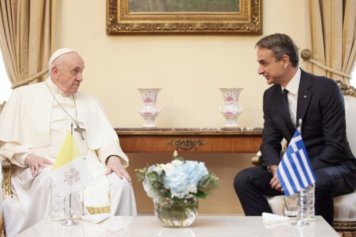 mitsotakis papas 1024x683 1.jpg
