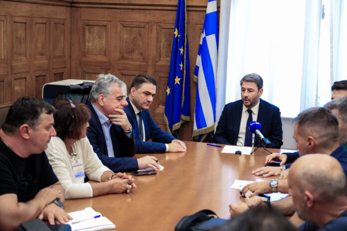 androulakis poeota.jpg