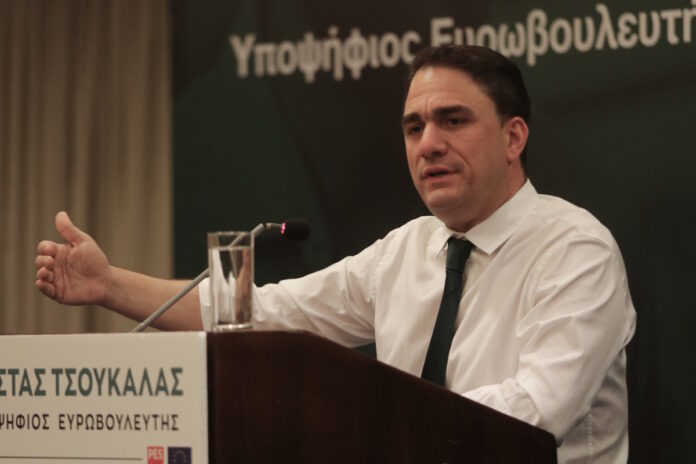 kwstas tsoukalas eurok.jpg