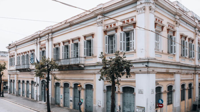 dimarxeio patras 1.jpg