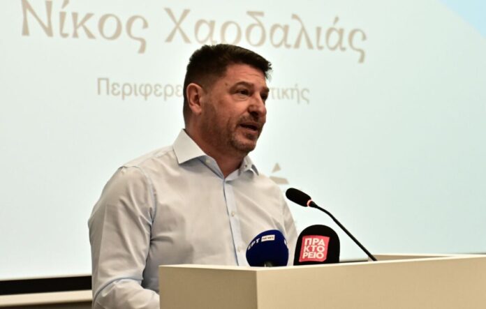 nikos xardalias.jpg