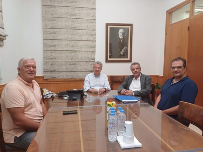 ΤΑΤΑΡΑΚΗΣ ΑΡΝΑΟΥΤΑΚΗΣ ΦΙΛΑΓΡΙΟΣ.jpeg
