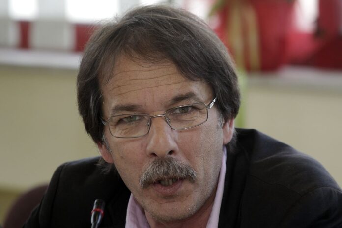 vrettakos keratsiniou.jpg