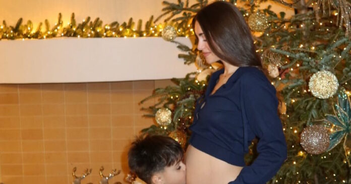 siampanis 1200x630.jpg