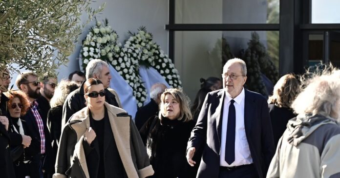 kideiapapadaki liarellis 1200x630.jpg