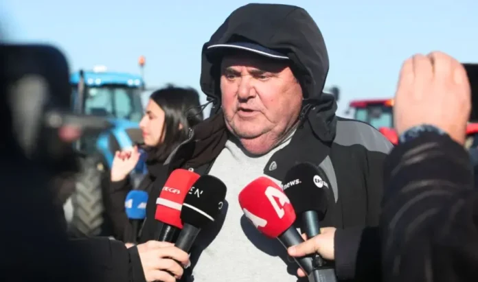 kostas anestidis agrotes den exo lefta.webp.webp