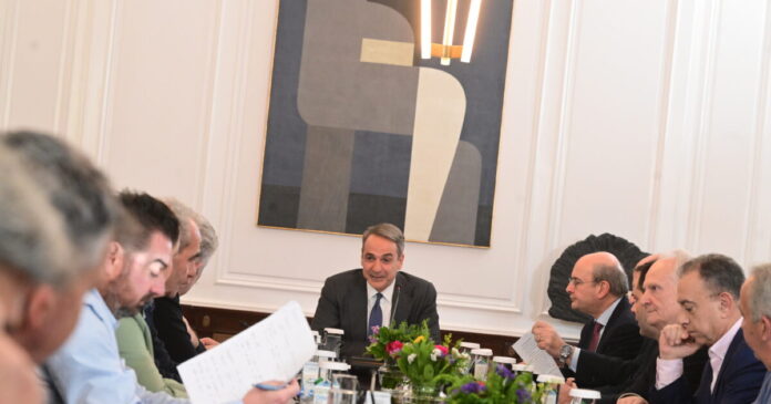 mitsotakis sinantisi agrotes 1200x630.jpg