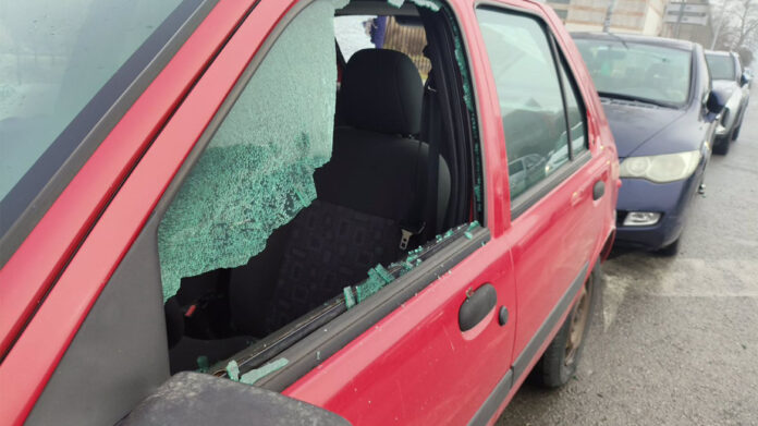 aytokinita thessaloniki 2.jpg