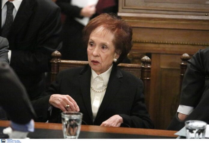 benaki 6 983x675.jpg