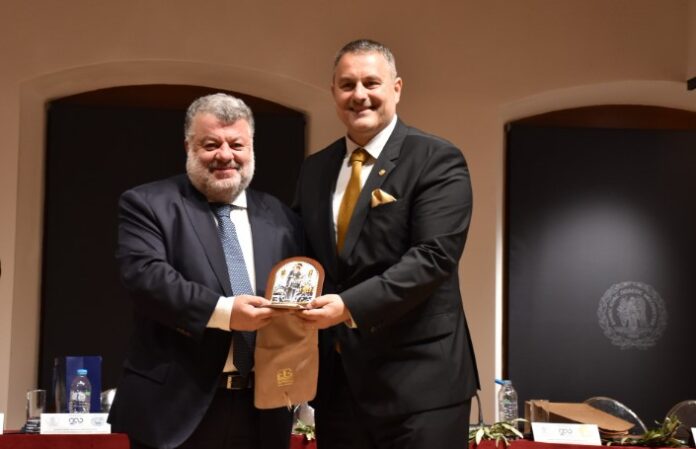 Στιγμιότυπο οθόνης 2026 02 17 233239.jpg