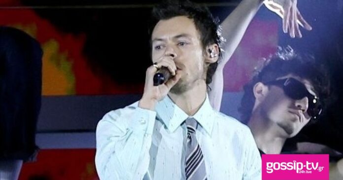 a5db4e49 harry styles ape mpe.jpg