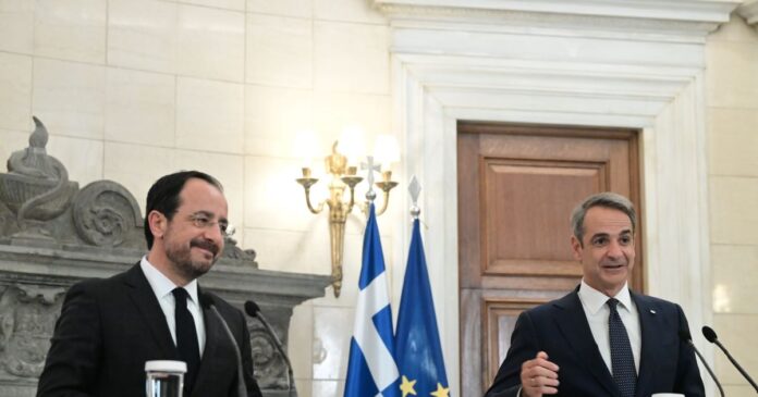 christodoulides mitsotakis maximou2 1200x630.jpg