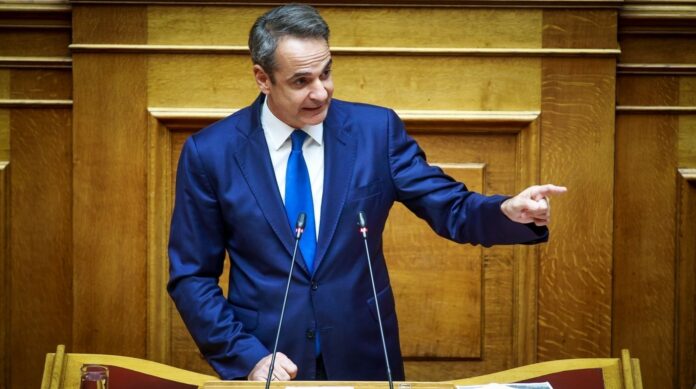 mitsotakis vouli20 e1760633816407.jpg
