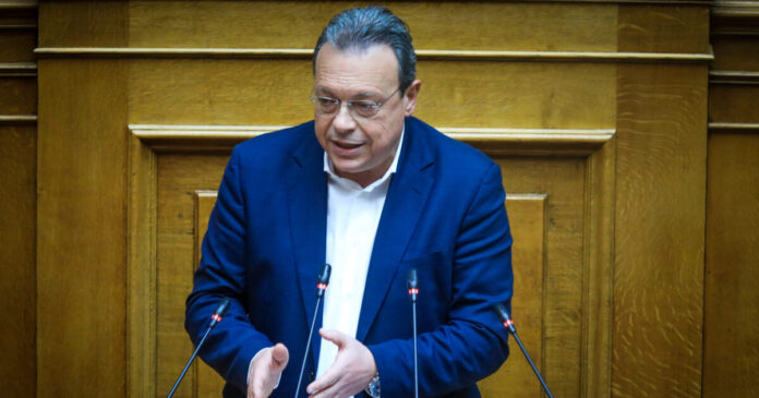 siriza sokratis famellos 1200x630.jpg