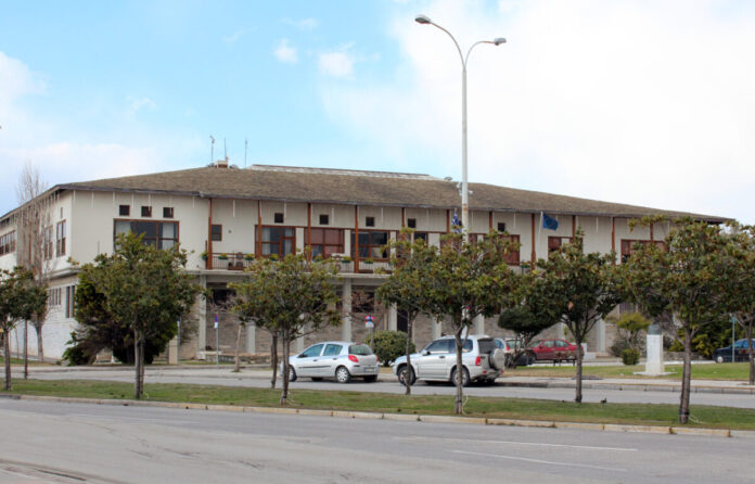 dimarxeio volou aftodioikisi.jpg