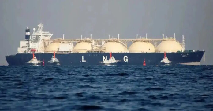 lng gas tanker reuters scaled 1 2 1200x630.jpg