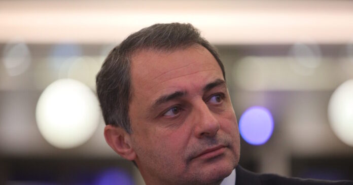 maximos senetakis 05042026 1200x630.jpg