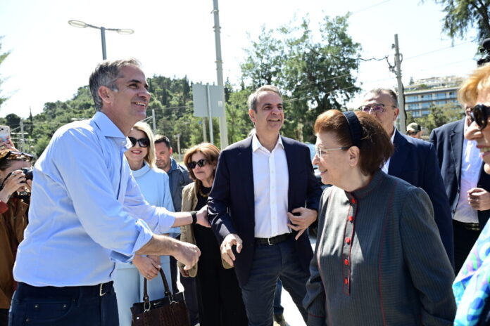 mitsotakis 3.jpg