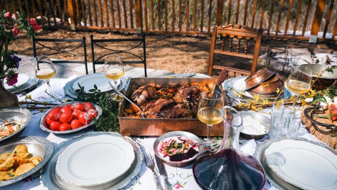 pasxalino trapezi.jpg