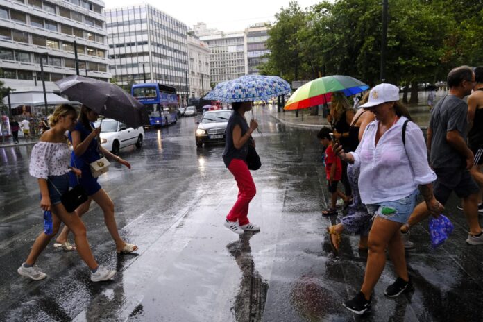 heavy rainfall in central athens greece 2048x1366 1.jpg