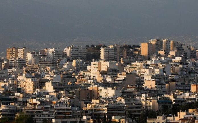akinita athens greece reuters costas baltas 768x480 1.jpg