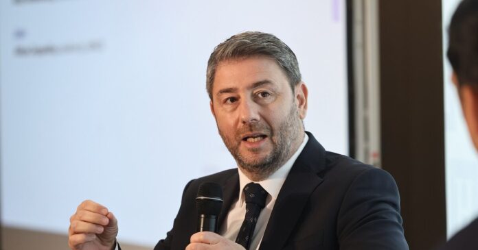 androulakis 2 1200x630.jpg