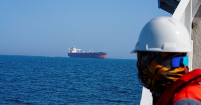 oil hormuz 1200x630.jpg