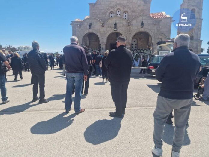 rodos kideia 3 1.jpg