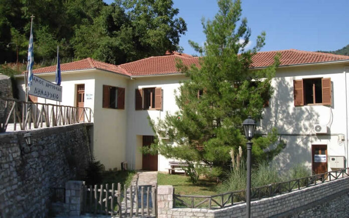 argitheas.jpg