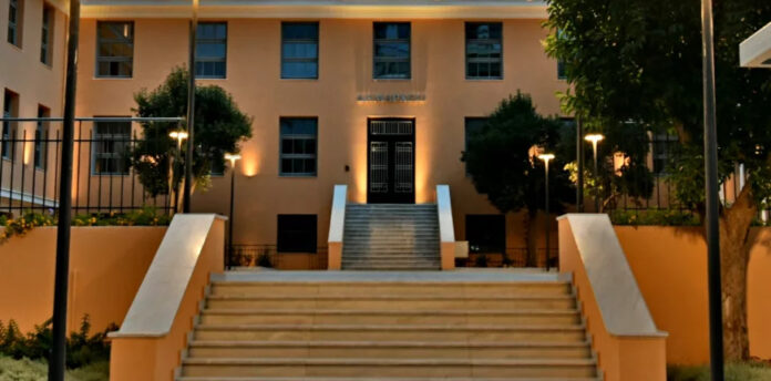 dimarxeio patras 873x432 1.jpg
