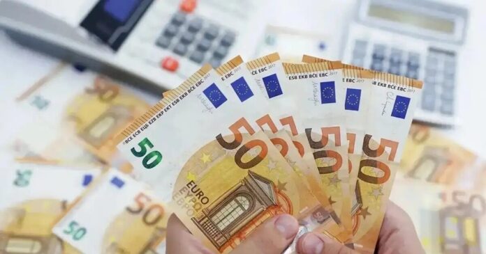 euro money lefta xartonomismata 1 1200x630.jpeg