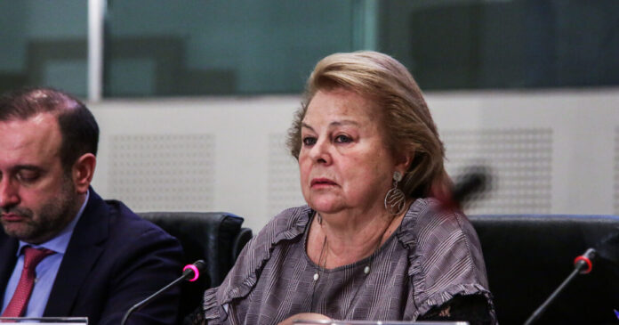 louka katseli 1200x630.jpg