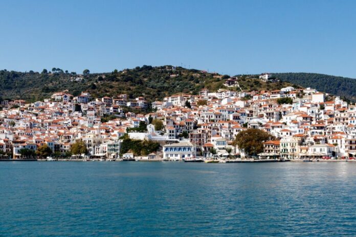 skopelos 1.jpg